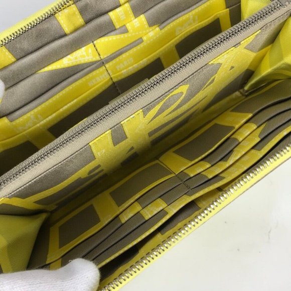 HERMES Long wallet Azap Long Silk-In Zip Around Long Wallet Epsom yellow - Picture 2 of 13